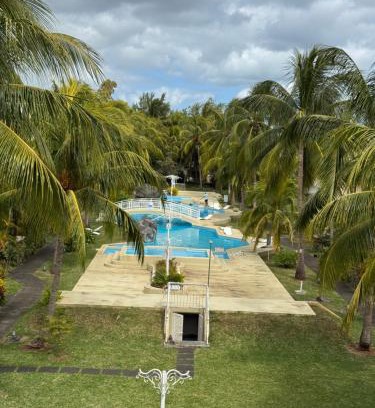 Flic-en-Flac Boat Rental | Le Latanier