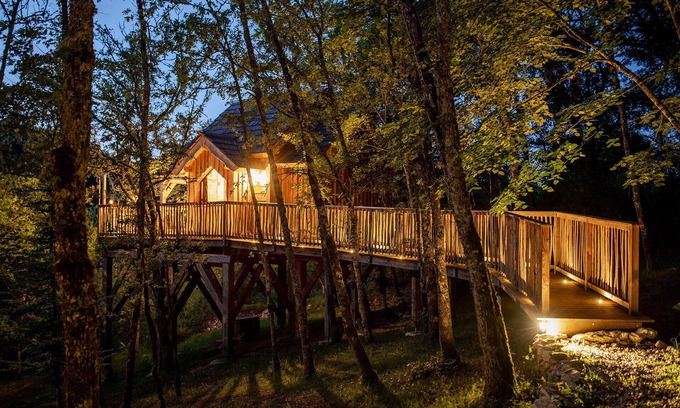 Saint-Cernin Ski Chalet | Le Lodge De L'Erable - Quercy