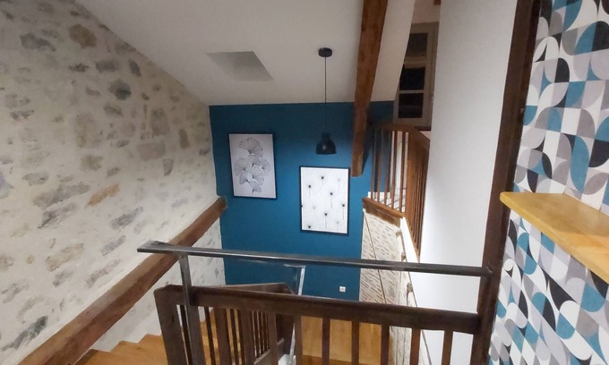 Villefranche-de-Rouergue Apartment | Le Loft Saint-Georges *: a superb duplex in the heart of the Bastide Royale!