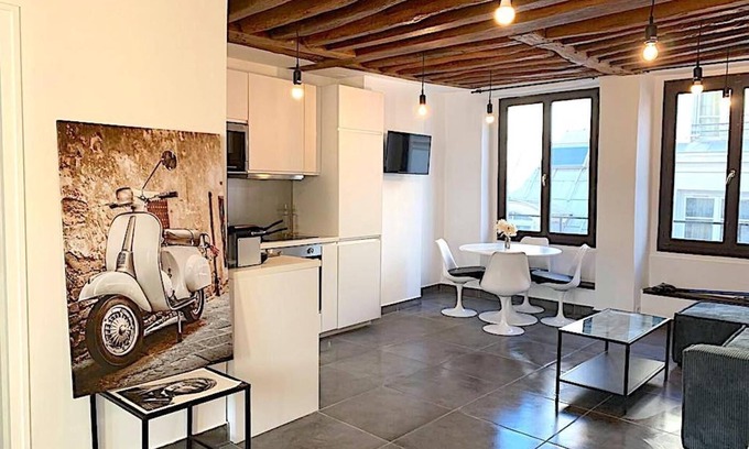 Quartier Sainte-Avoye Apartment | Le Loft Gravilliers