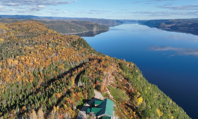 Sainte Rose du Nord Ski Chalet | Le Luxe du Fjord