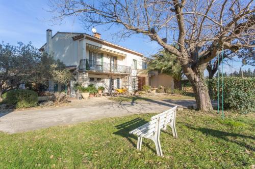 Montfrin House | Le Mélomane - Maison climatisée avec jardin clos