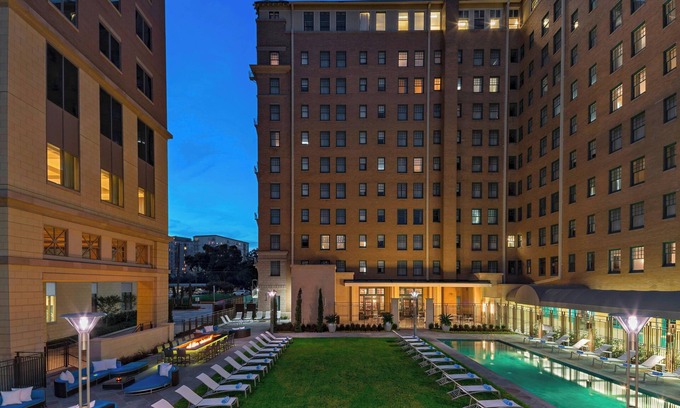 Uptown Hotel | Le Méridien Dallas, The Stoneleigh