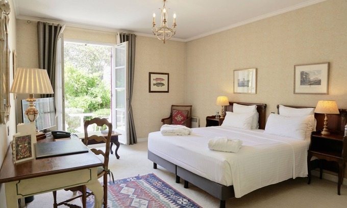 Gressy Hotel | Le Manoir De Gressy