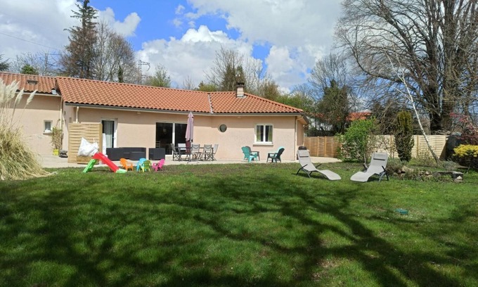 Saint-Genes-Champanelle House | Le Marly - Saint Genes Champanelle