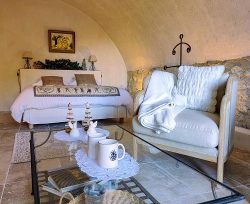 Les Pilles Bed & Breakfast | Le mas d'Antonine, Marie-Louise