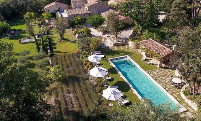 Menerbes House | Le Mas des Lunes - Seven-Bedroom Luxury Estate with Pool