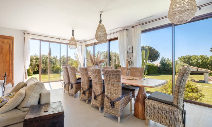 La Gaude Villa | Le Mas des Serens: A haven of peace with exceptional panoramic views