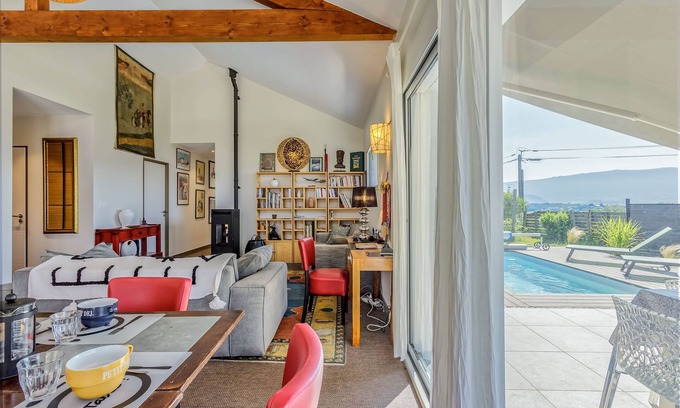 Rumilly House | Le Mazot - Maison avec piscine