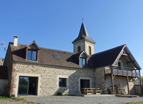 St-Hilaire-la-Gerard House | Le Minerai, maison de 6 couchages, avec jardin & parking, wifi - Larès