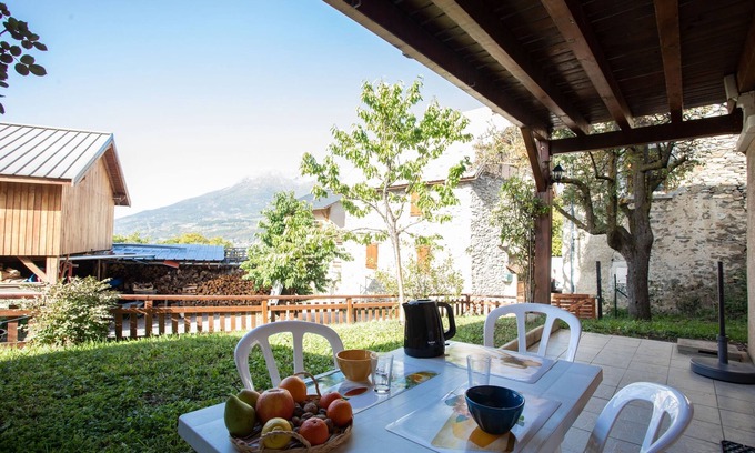Saint-Andre-d'Embrun Apartment | Le Mont Guillaume - 1 chambre, Terrasse et Jardin