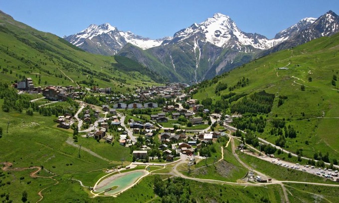 Mont-de-Lans Apartment | Le Montana