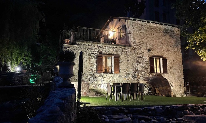 Fontan House | Le Moulin de la Source