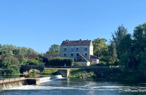 Saint-Georges-sur-Cher Bed & Breakfast | Le Moulin Du Port