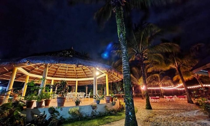 Pandan Hotel | Le Palme Beach Resort