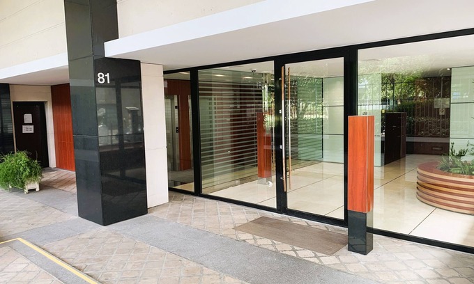 Issy-les-Moulineaux Apartment | "Le Paradis" | 2 bedrooms, balcony, parking (70m2)