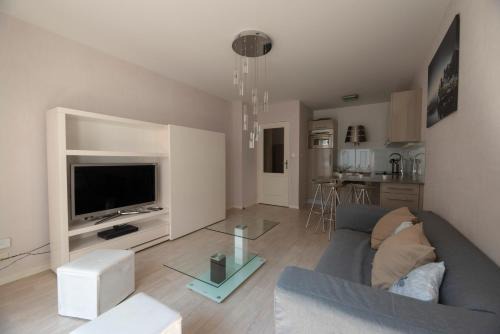 Saint-Helier Apartment | Le Patio de la Gare
