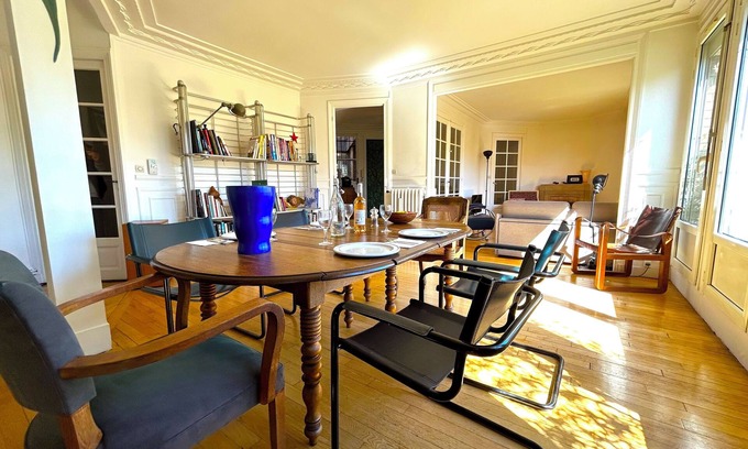 Epinettes Apartment | Le Penthouse Guy Moquet