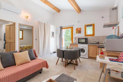 Croagnes Apartment | Le Petit Écureuil
