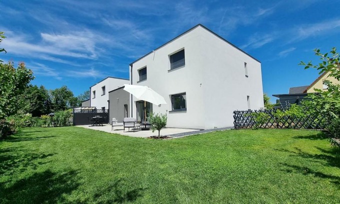 Jebsheim Apartment | Le petit bonheur avec Jardin - T3