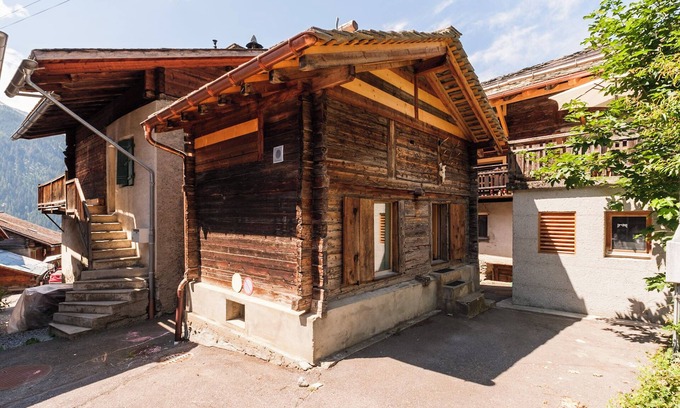Sarreyer Ski Chalet | Le Petit Chalet in Sarreyer