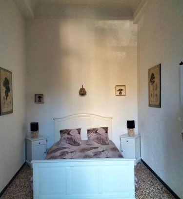 Saint-Pons-de-Thomieres Apartment | Le petit paradis
