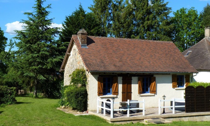 Jumilhac-le-Grand House | Le Petit Gite Jumilhac le Grand