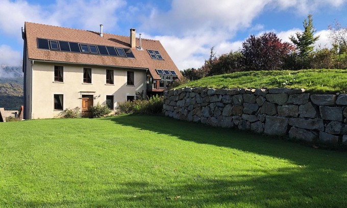 Saint-Laurent-du-Cros House | Le Presbytère - des Vacances à la Montagne