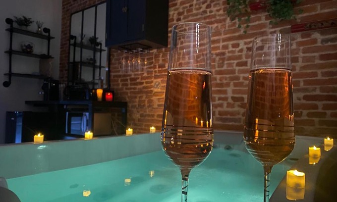 Verfeil House | Le Prieuré Suite N7