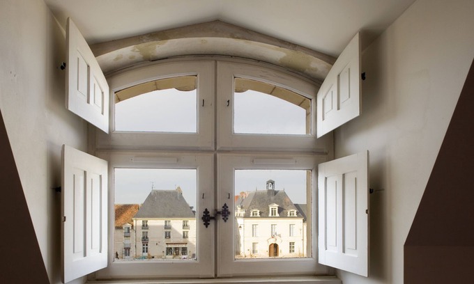 Richelieu Hotel | Le Puits Doré – Hôtel Restaurant Logis