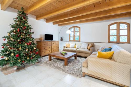 Montfrin House | Le Relais de Bellemaison