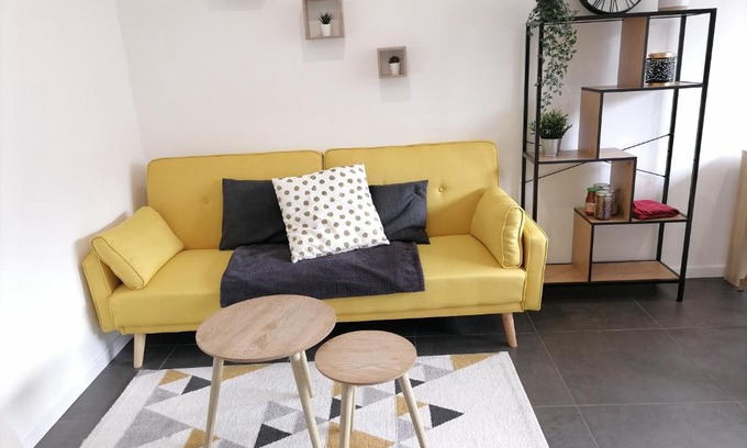 Mons-en-Baroeul Apartment | Le Rubens T3 cosy avec parking privée