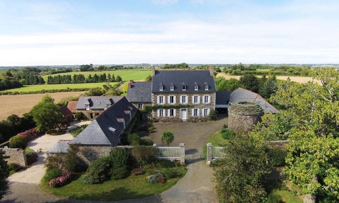 Hengoat Apartment | Le Rumain