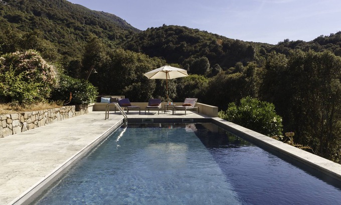 Calcatoggio House | Le Ruone