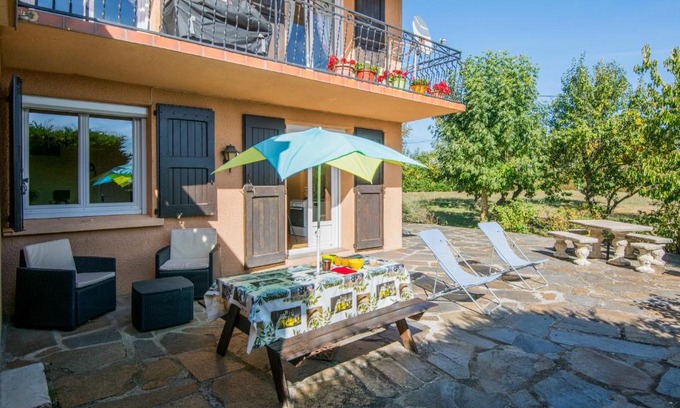 Castelnau-Pegayrols Apartment | Le Soleil Occitan - A 20min du Viaduc de Millau