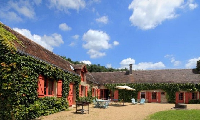 Ambillou House | Le Souchet - Large country house, sleeps up to 11