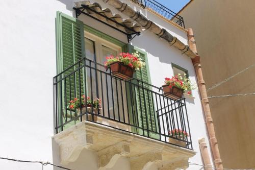 Sambuca di Sicilia Bed & Breakfast | Le Stanze dell'Emiro