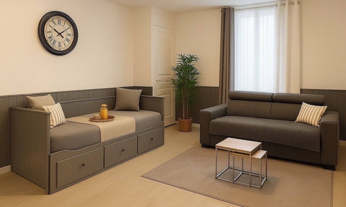 Dreux Apartment | Le Studio du Drouais