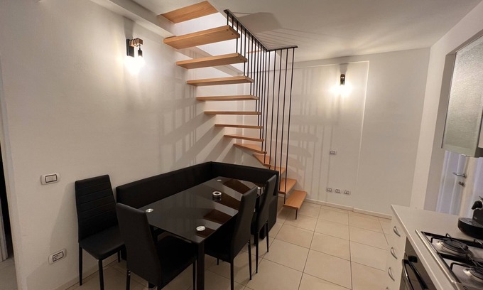 Peschiera del Garda Apartment | Le Torrette Twenty, TOP LOCATION, just a few minutes' walk to the lake and the center