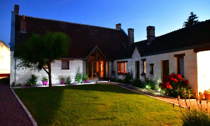 Noyers-sur-Cher House | Le Tulipier de Virginie