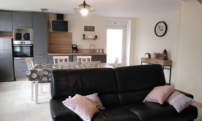 Landebia House | Le TY BREIZHLAND: COCOONING 3* gite for 2/5 people, 20 minutes from the beach.