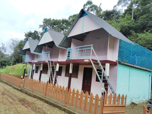 Anachal House | Leaf Garden cottage