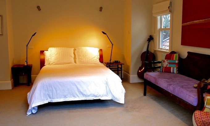 North Sydney House | Leafy streets but so close to the Harbour