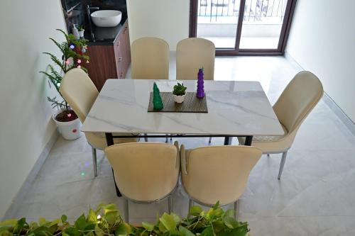 Khanapara Apartment | LeafyInn Premium 2BHK Apartment-Khanapara