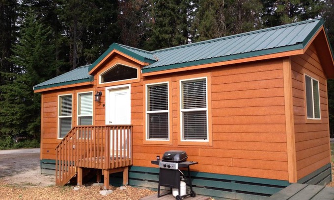 Ardenvoir Resort | Leavenworth Camping Resort Cottage 5