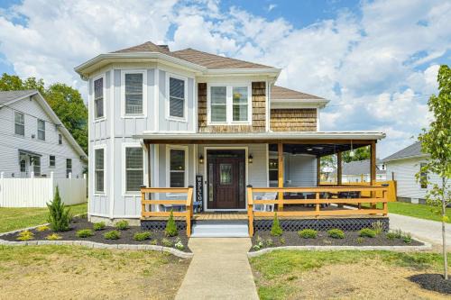 Lebanon House | Lebanon Retreat Decks, Fire Pit and Yard
