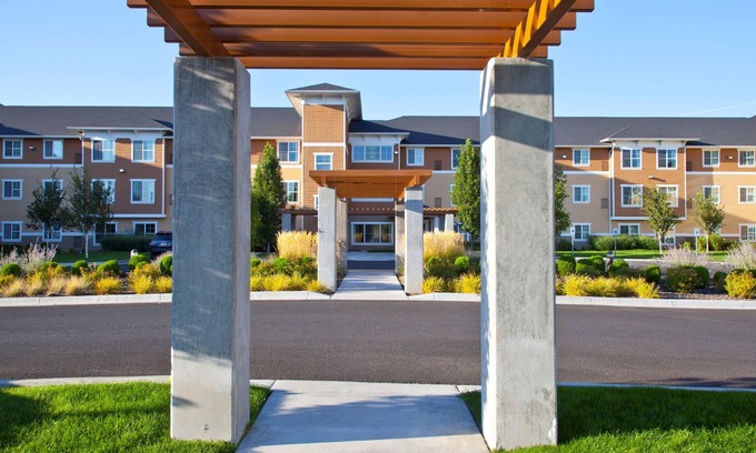 Buena Hotel | Ledgestone Suites Hotel Yakima