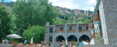 Central Tzoumerka House | Lefteri's & Loukia's Guesthouse