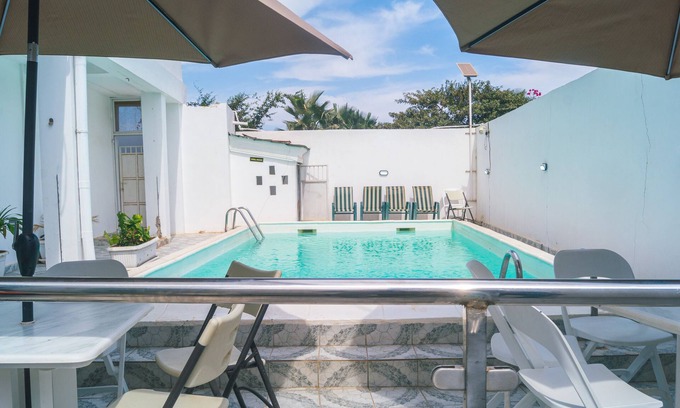 West Coast Division Apartment | Legacy Apartments