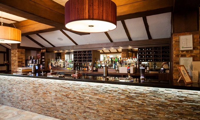 Harnham Hotel | Legacy Rose and Crown Hotel